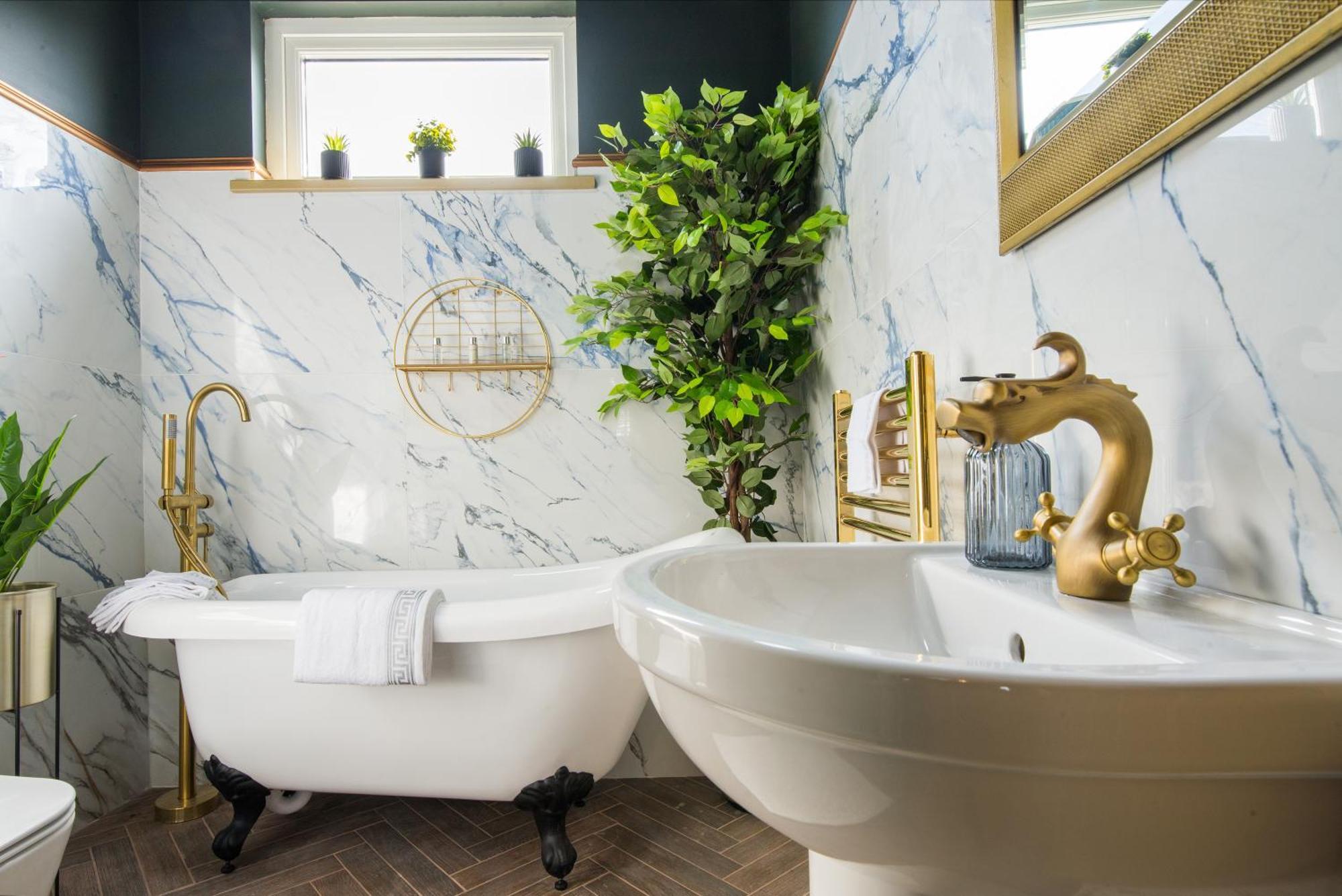 Luxury Versace 2 Bed Hot Tub Pool Table Sky Tv Appartamento Londra