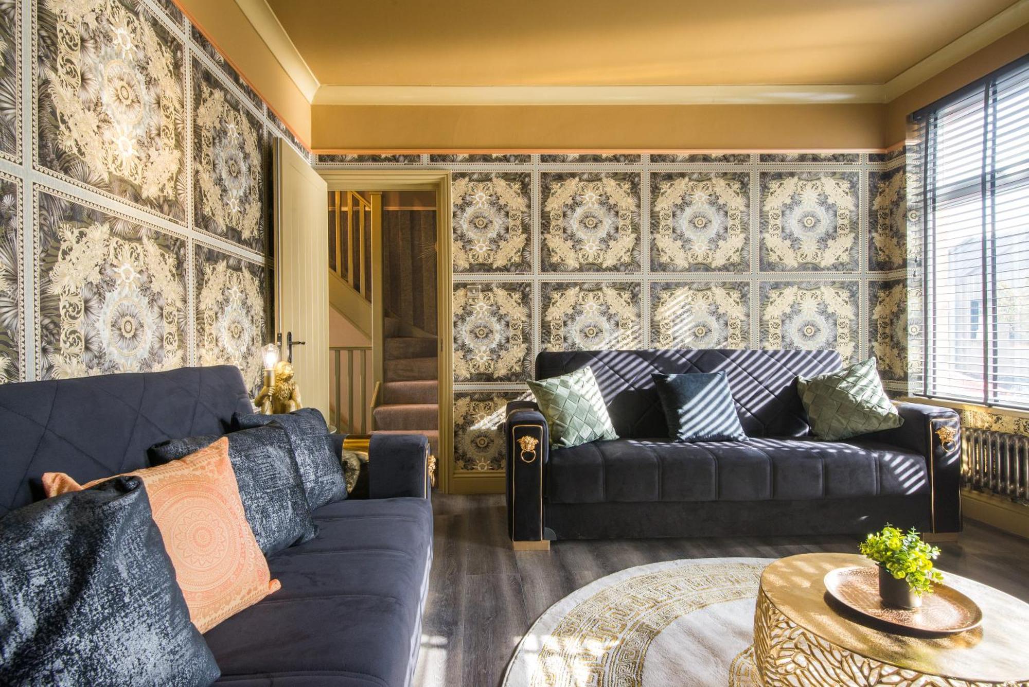 Luxury Versace 2 Bed Hot Tub Pool Table Sky Tv Appartamento